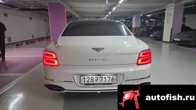 Bentley Flying Spur Flying Spur 3rd Generation 2022 года - вид 4