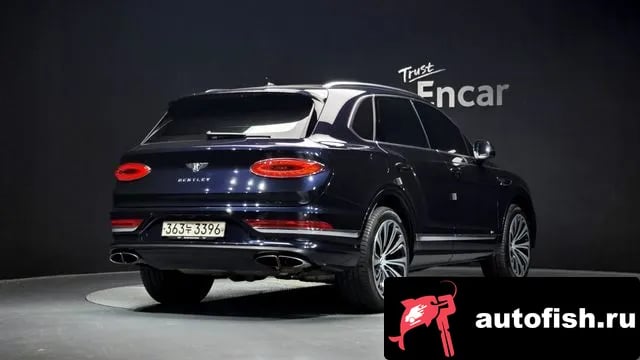 Bentley Bentayga Benteiga 2022 года - вид 2