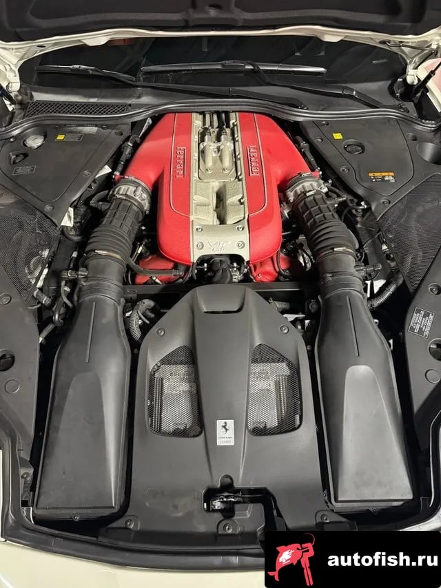 Ferrari 812 812 Superfast 2020 года - вид 6