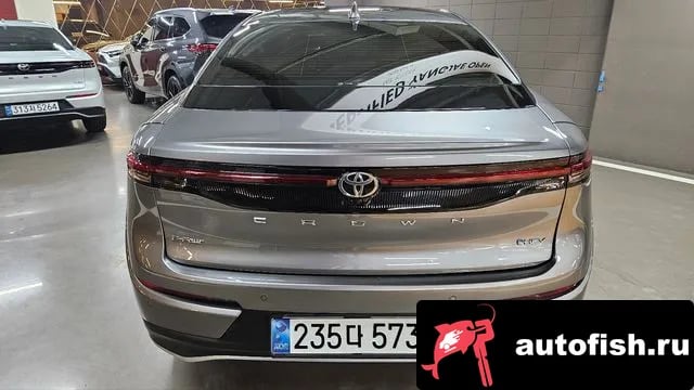 Toyota Crown Crown Crossover 2024 года - вид 4