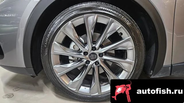 Toyota Crown Crown Crossover 2024 года - вид 5