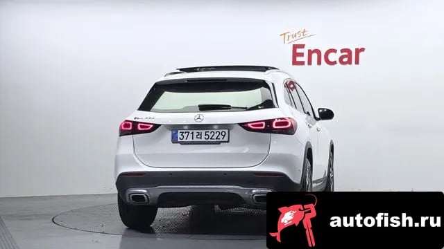 Mercedes-Benz GLA-Class GLA - Class H247 2021 года - вид 4