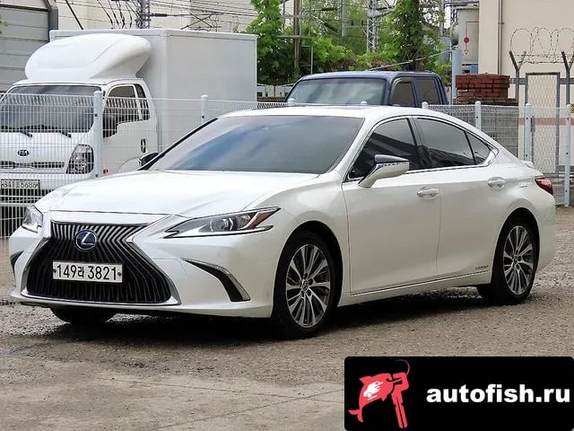 Lexus ES ES300h 7th generation 2020 года - вид 2