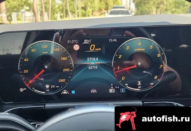 Mercedes-Benz GLA-Class GLA - Class H247 2023 года - вид 5