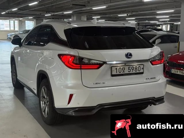 Lexus RX RX450h 4th generation 2019 года - вид 3