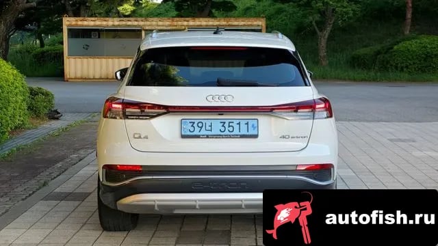 Audi Q4 e-tron Q4 e-Tron (F4) 2022 года - вид 5