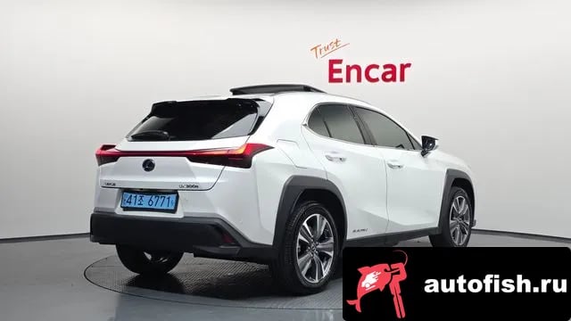 Lexus UX UX300e 2022 года - вид 2