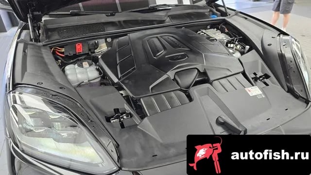 Porsche Cayenne Cayenne (PO536) 2024 года - вид 6