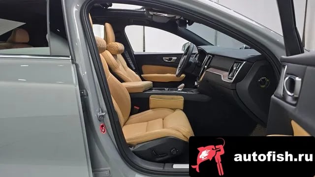 Volvo S60 S60 3rd generation 2024 года - похожие автомобили