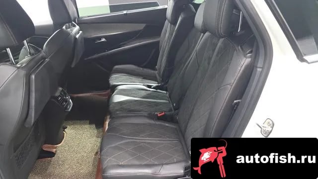 Peugeot 5008 5008 second generation 2018 года - похожие автомобили