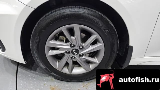 Kia K5 The New K5 2nd generation 2018 года - вид 5
