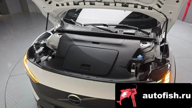 Volvo EX30 EX30 Cross Country 2025 года - вид 5