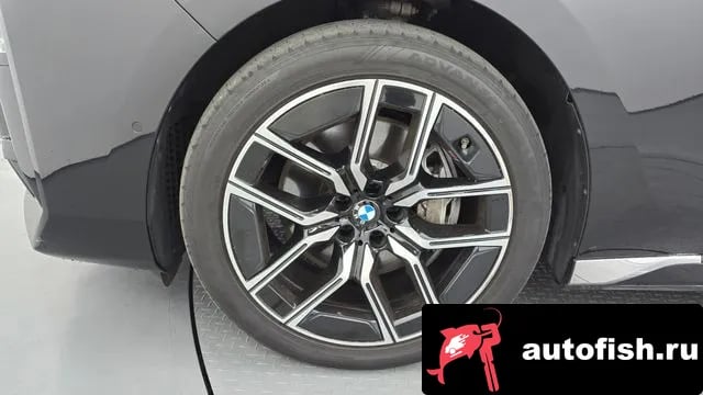 BMW 7-Series 7 Series (G70) 2024 года - вид 5