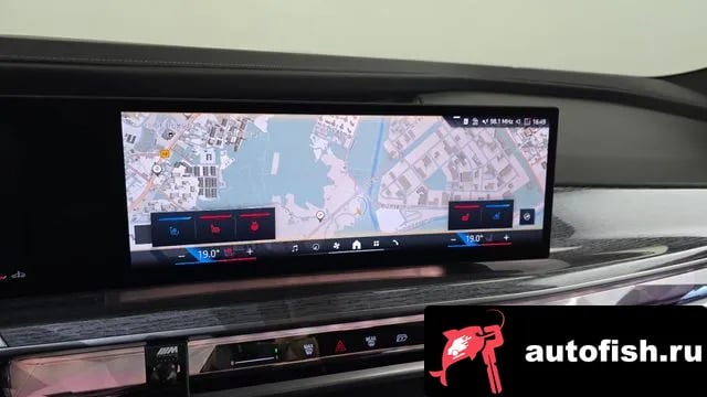 BMW 7-Series 7 Series (G70) 2024 года - похожие автомобили