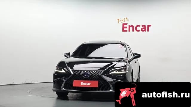 Lexus ES ES300h 7th generation 2018 года - похожие автомобили