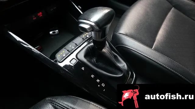 Kia Stonic Stony 2018 года - похожие автомобили