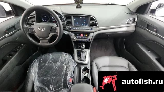 Hyundai AVANTE Avante AD 2018 года - вид 6