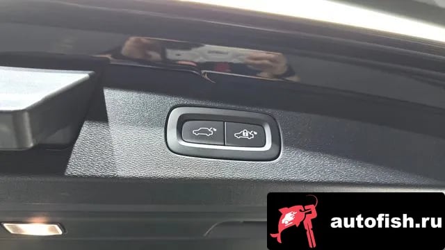 Volvo V60 V60 Cross-country 2nd Generation 2023 года - похожие автомобили