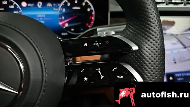 Mercedes-Benz S-Class S-Class W223 2024 года - похожие автомобили