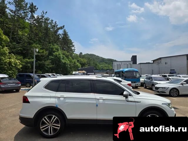 Volkswagen Tiguan Tiguan Allspace 2023 года - вид 3