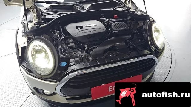 Mini Clubman Cooper Clubman 2019 года - вид 6