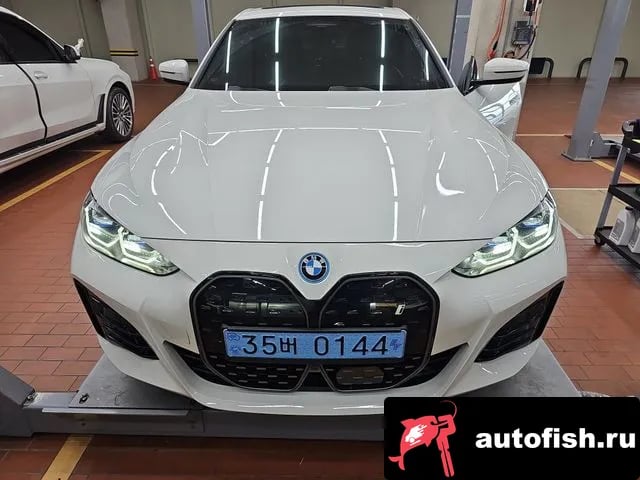 BMW i4 i4 2024 года - автомобиль из Южной Кореи