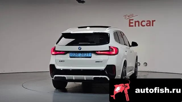 BMW iX1 iX1 (U11) 2023 года - вид 3