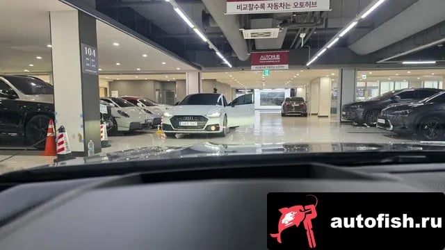 BMW 8-Series 8 Series (G15) 2023 года - похожие автомобили