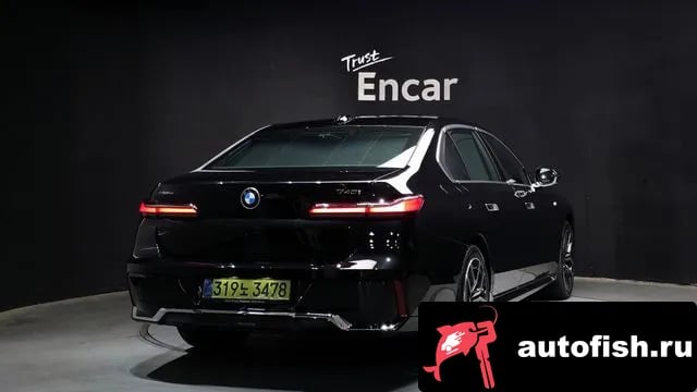 BMW 7-Series 7 Series (G70) 2025 года - вид 2