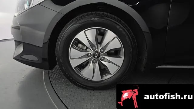 Kia K5 K5 Hybrid 2nd Generation 2018 года - вид 5