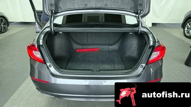 Honda Accord Accord 10th Generation 2018 года - похожие автомобили