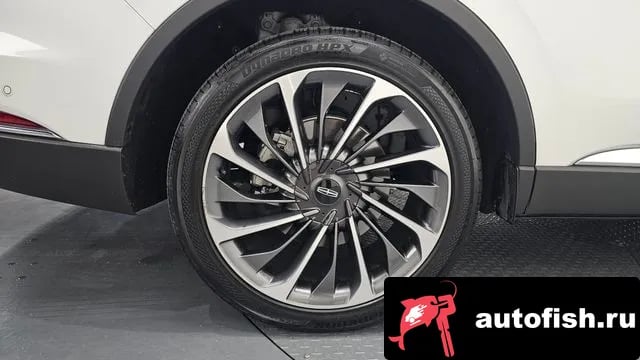 Lincoln Aviator Aviator 2nd generation 2021 года - вид 5