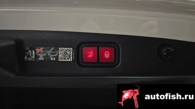 Mercedes-Benz E-Class E-Class W214 2026 года - похожие автомобили