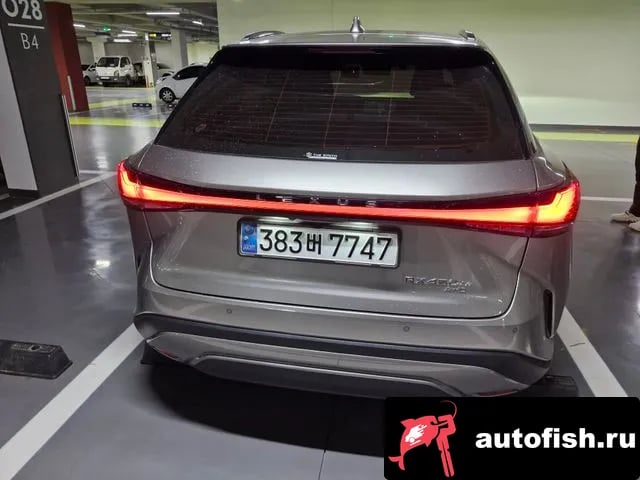 Lexus RX RX450h + 5th generation 2024 года - вид 2