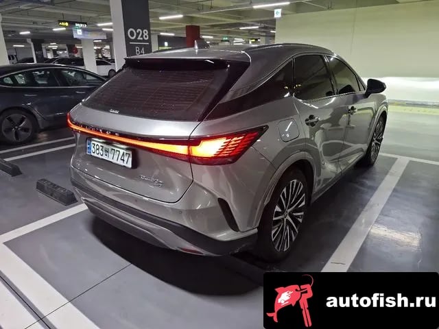 Lexus RX RX450h + 5th generation 2024 года - вид 6