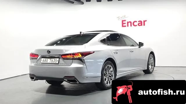Lexus LS LS500 5th generation 2018 года - вид 2