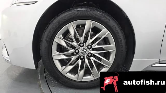 Lexus LS LS500 5th generation 2018 года - вид 5