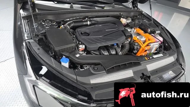 Kia K5 The New K5 Hybrid 3rd generation 2026 года - похожие автомобили