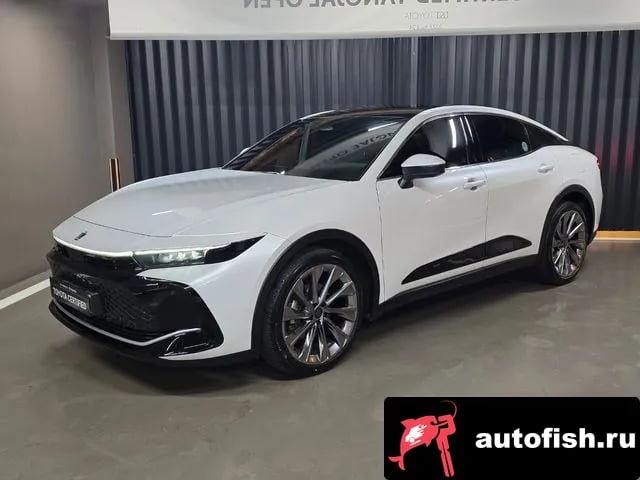 Toyota Crown Crown Crossover 2023 года - автомобиль из Южной Кореи
