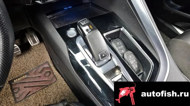 Peugeot 5008 5008 second generation 2018 года - похожие автомобили