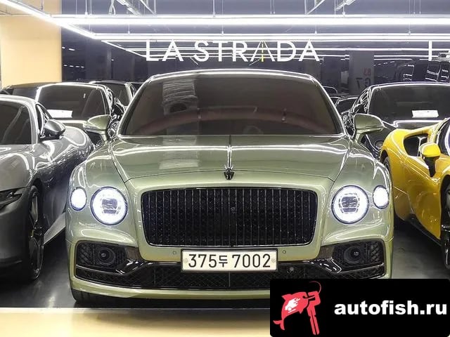 Bentley Flying Spur Flying Spur 3rd Generation 2022 года - похожие автомобили