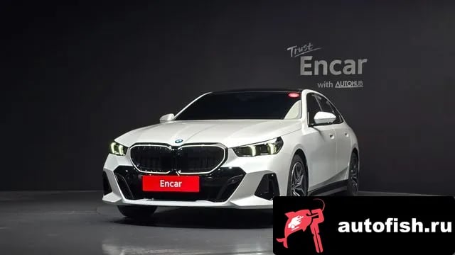 BMW 5-Series 5 Series (G60) 2025 года - вид 3