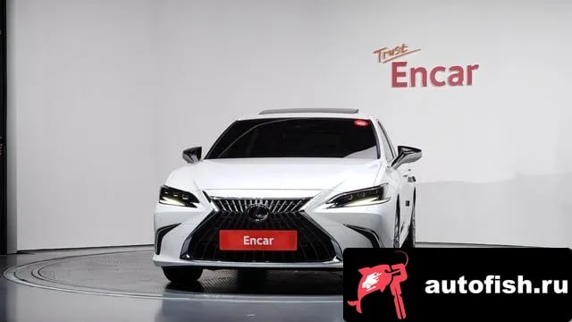 Lexus ES ES300h 7th generation 2023 года - вид 3