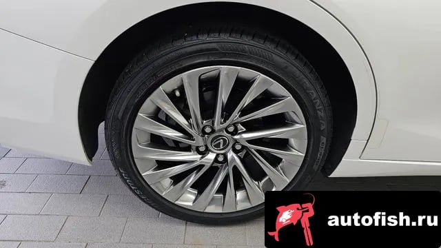 Lexus ES ES300h 7th generation 2023 года - вид 5