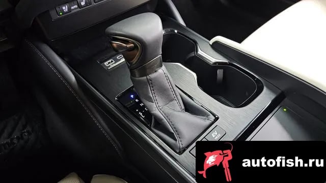 Lexus ES ES300h 7th generation 2023 года - похожие автомобили