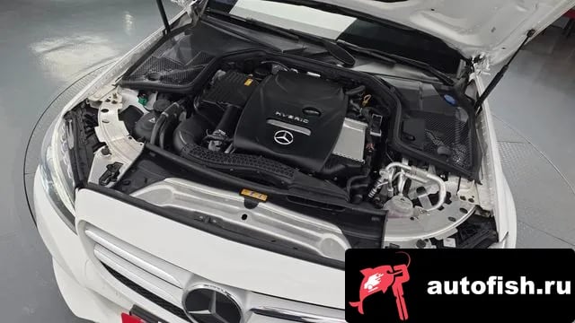 Mercedes-Benz C-Class C-Class W205 2018 года - вид 6