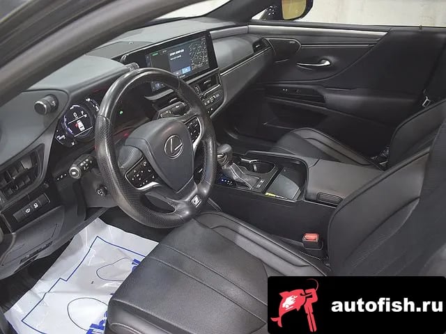 Lexus ES ES300h 7th generation 2023 года - вид 4