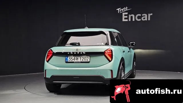 Mini Cooper Cooper C 4th generation 2025 года - вид 4