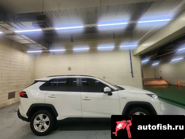 Toyota RAV4 RAV4 5th Generation 2020 года - вид 3