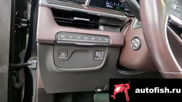 Cadillac Escalade Escalade 5th Generation 2021 года - похожие автомобили